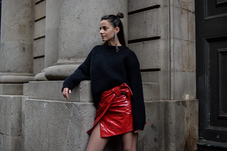 red-patent-skirt-isabel-marant-fashionvibe-zina-charkoplia What´s With The Red Patent Skirt?