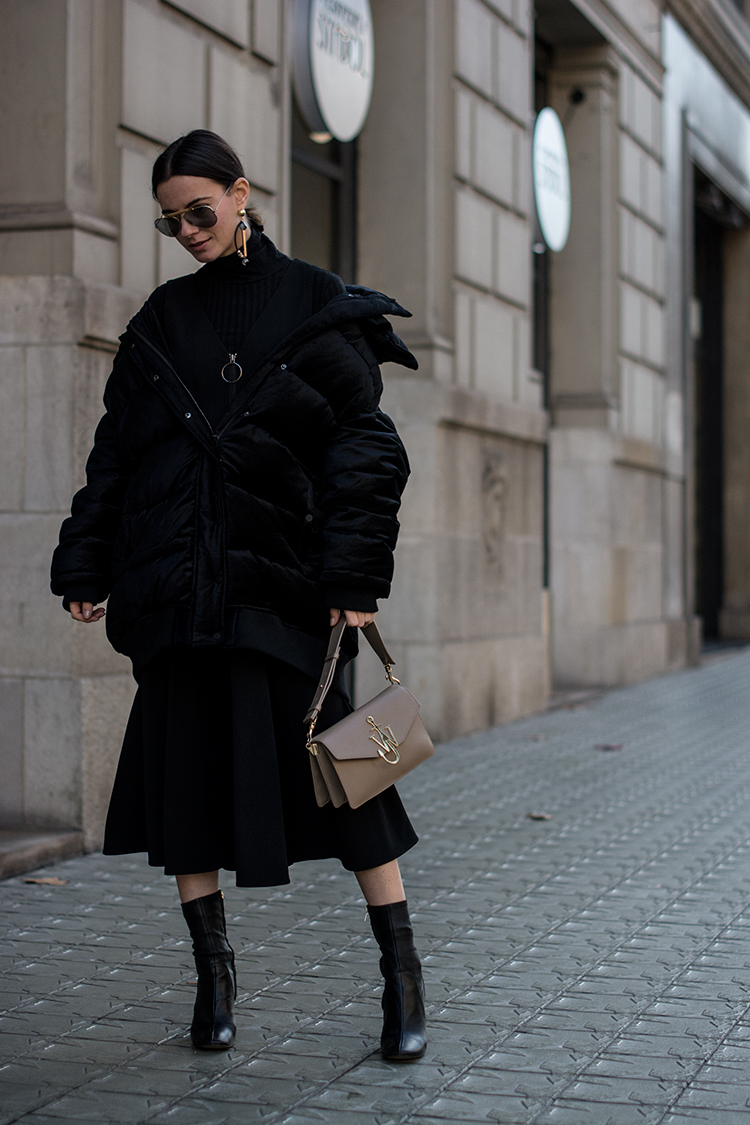 series-noir-dress-long-dress-fashionvibe The Oversize Puffer Jacket Situation
